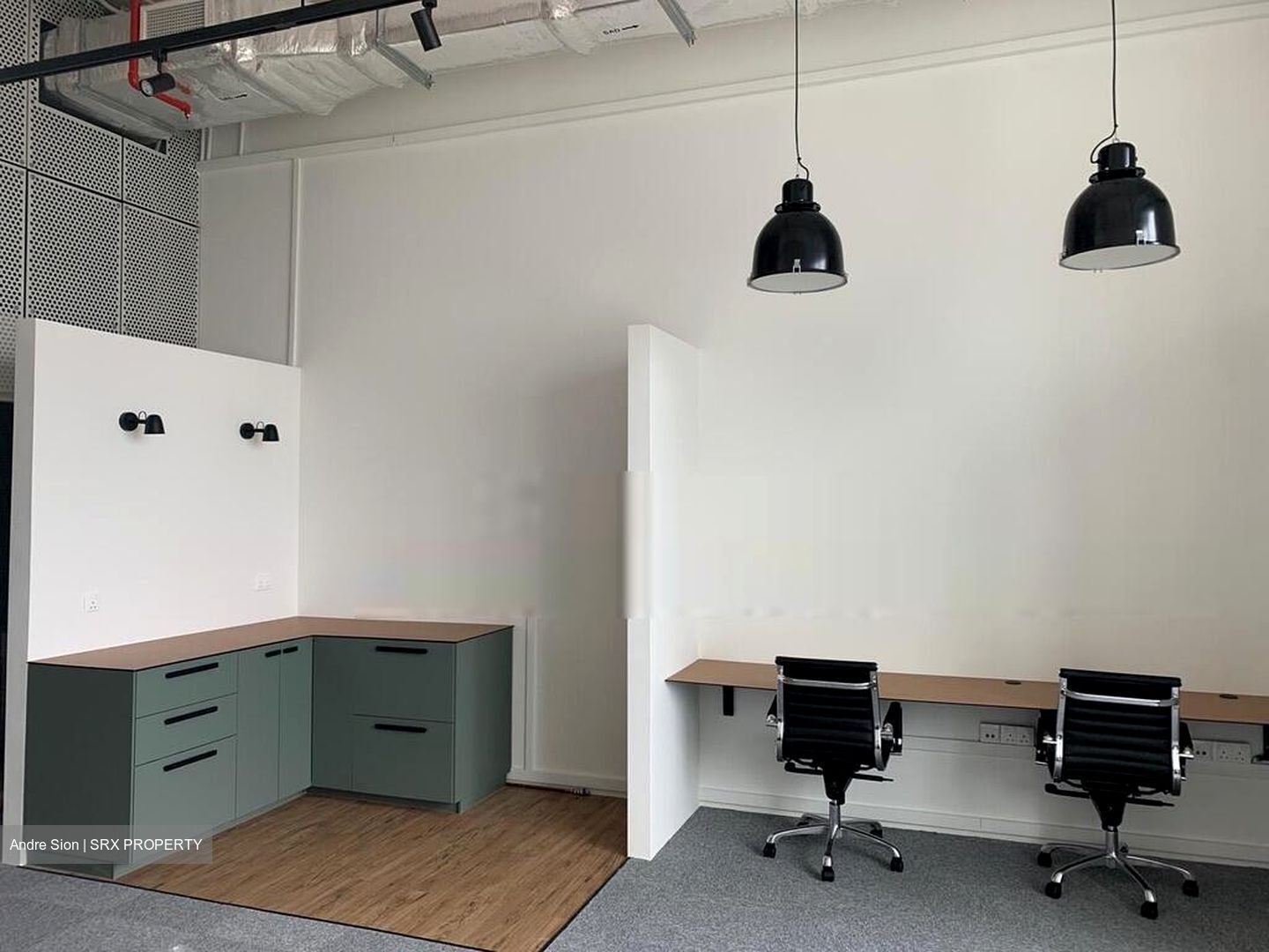 Centrium Square (D8), Office #452398611